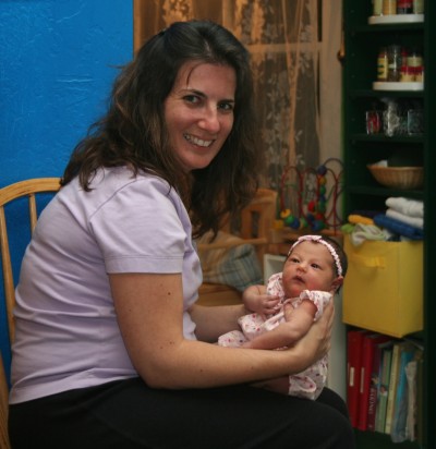 Yvonne Chachere and Sophie Mack (with Sophie awake), Mountain View, CA, September 29, 2007